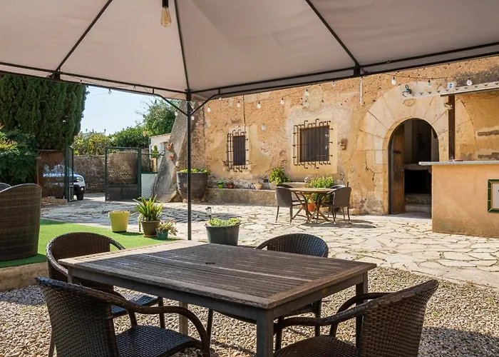 At504 Rustic House With Private Pool Holiday home *